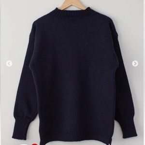 NAVY BLUE TRADITIONAL WOOL GUERNSEY JUMPER